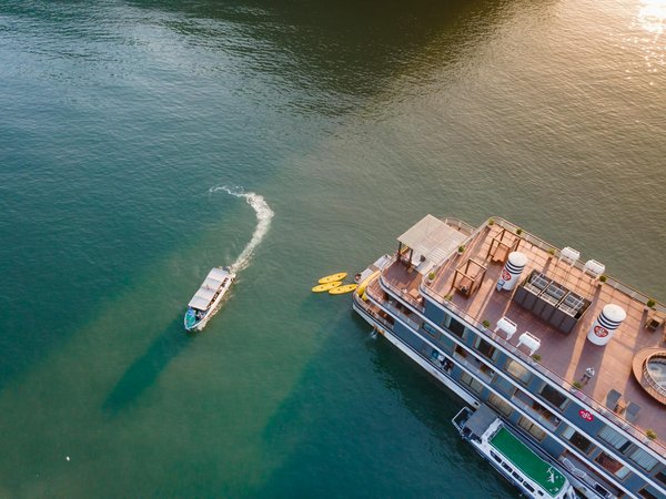 Les Meilleures Croisières de Luxe : Prestigieuses et Récompensées à Travers le Monde